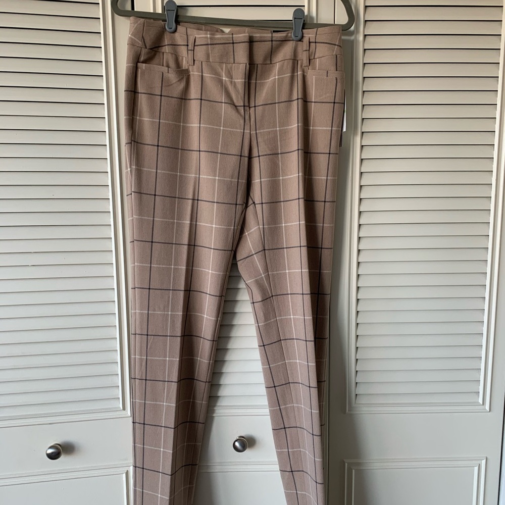 Chelsea slacks NWT